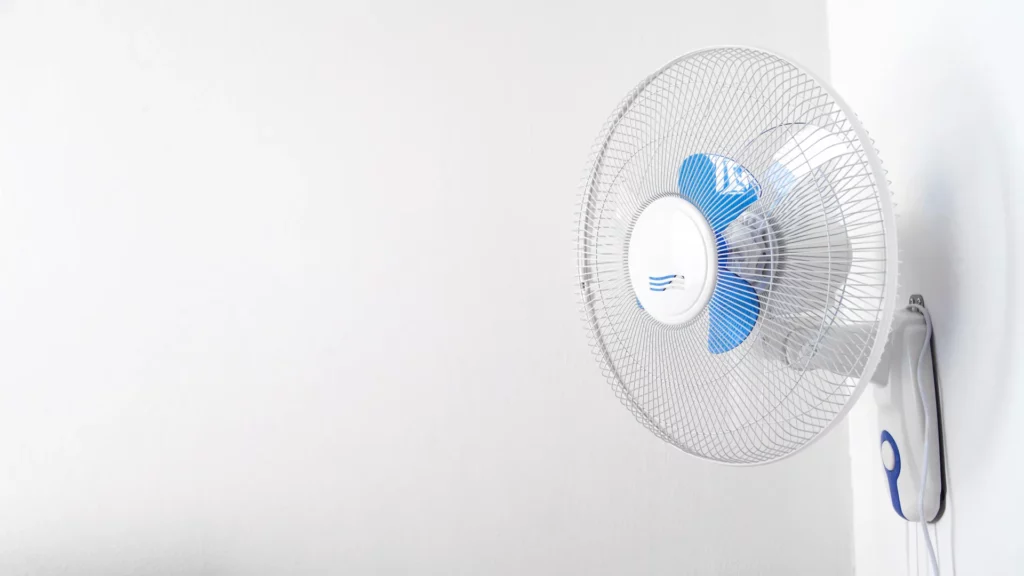 Como Limpar Ventilador de Parede: Guia Completo e Prático 3 Como Limpar o Ventilador de Parede Sem Desmontar?